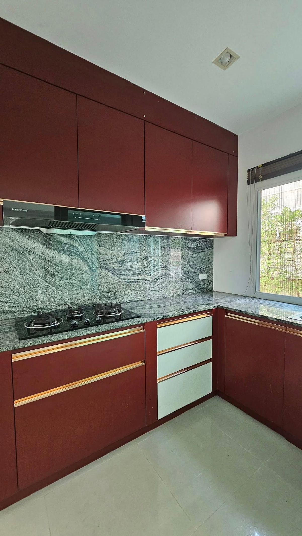 ขายบ้านท่าพระ ตลาดพลู วุฒากาศ : 🔥🏡 HOT DEAL! นักลงทุนตัวจริงห้ามพลาด! บ้านแปลงมุม โกลเด้น นีโอ สาทร! ทำเลทองใกล้ BTS และ สาทร!