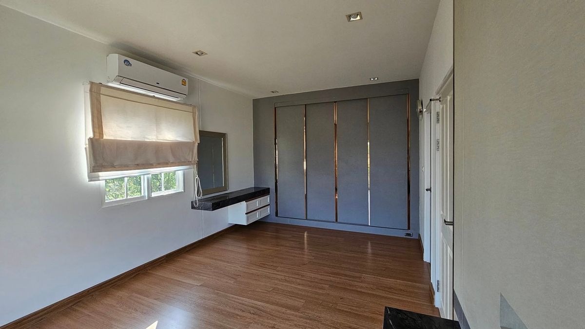 ขายบ้านท่าพระ ตลาดพลู วุฒากาศ : 🔥🏡 HOT DEAL! นักลงทุนตัวจริงห้ามพลาด! บ้านแปลงมุม โกลเด้น นีโอ สาทร! ทำเลทองใกล้ BTS และ สาทร!