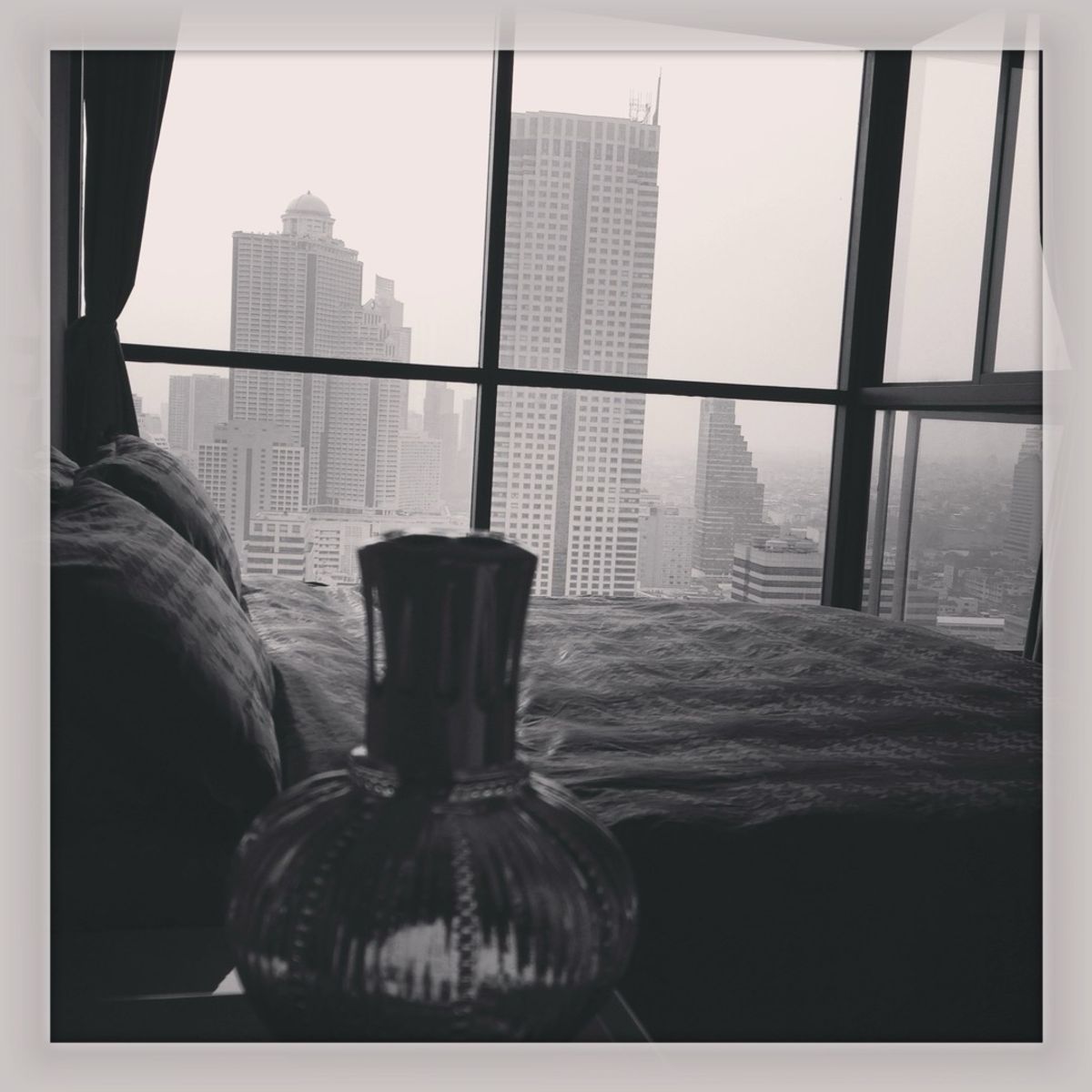 For RentCondoSathorn, Narathiwat : 🔥For urgent rent🔥The Address Sathorn, luxury condo, beautiful view, fully furnished, ready to move in, only 150 m. from BTS Saint Louis station.