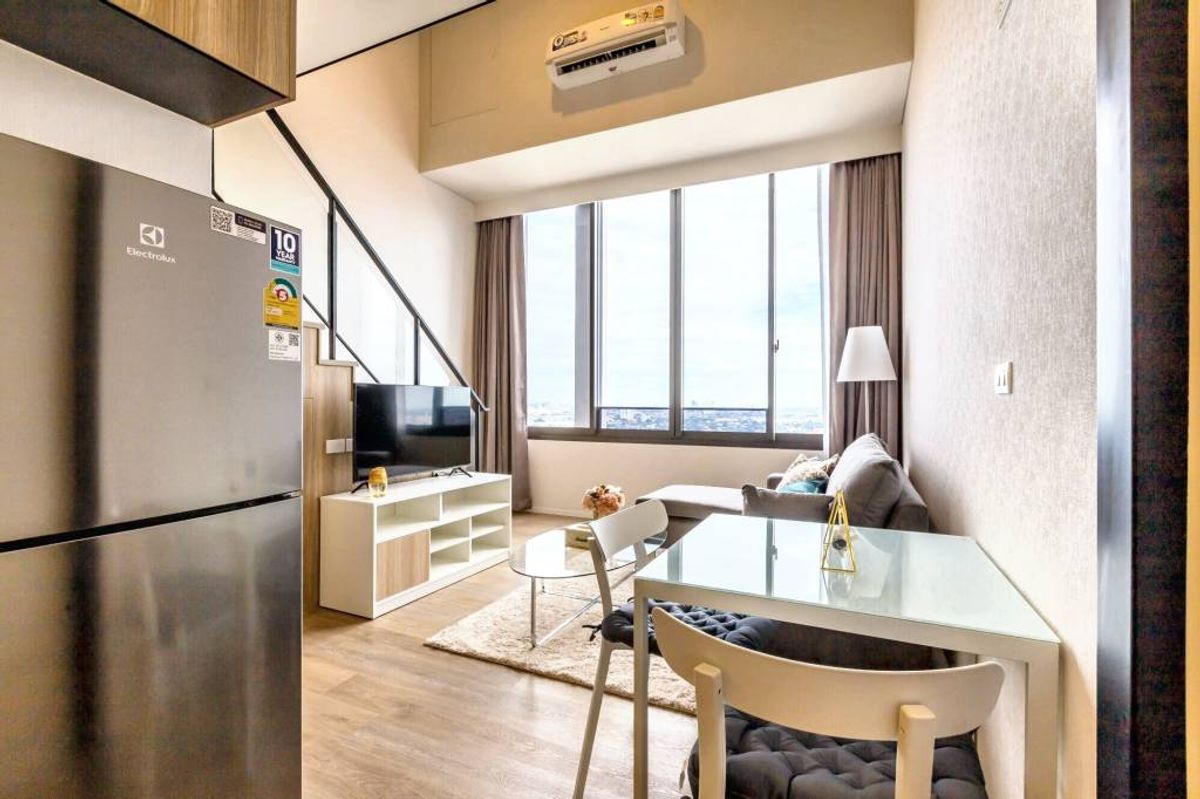 For RentCondoOnnut, Udomsuk : 1 Bed 1 Bath 40 SQM Siamese Sukhumvit 87