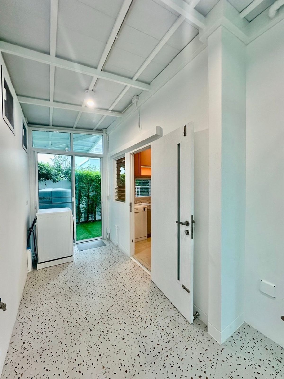 ให้เช่าบ้านบางนา แบริ่ง ลาซาล : 💥ForRent💥4Bed • Villaggio2 Srinakarin–Bangna 🏡 Near Mega Bangna‼️ Pet Friendly 🐶🐱 Private Garden 🌳Fully Furnished ✨