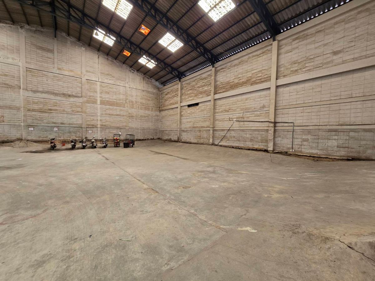 ขายโกดังพระราม 2 บางขุนเทียน : โกดังบางขุนเทียน พื้นที่เกือบ 1ไร่ ก่อสร้างเต็มพื้นที่ ติดวงแหวนกาญจนาภิเษก