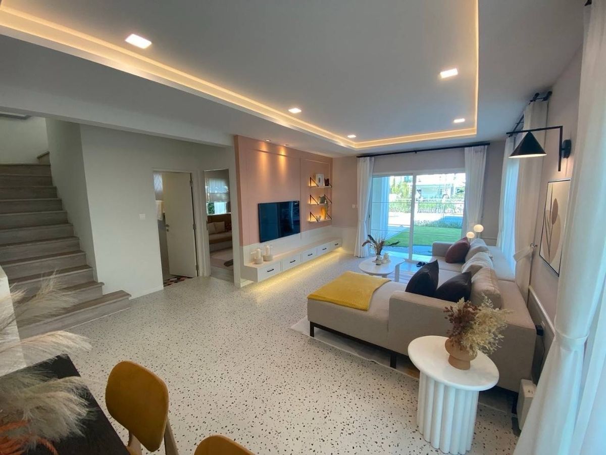 ให้เช่าบ้านบางนา แบริ่ง ลาซาล : 💥ForRent💥4Bed • Villaggio2 Srinakarin–Bangna 🏡 Near Mega Bangna‼️ Pet Friendly 🐶🐱 Private Garden 🌳Fully Furnished ✨