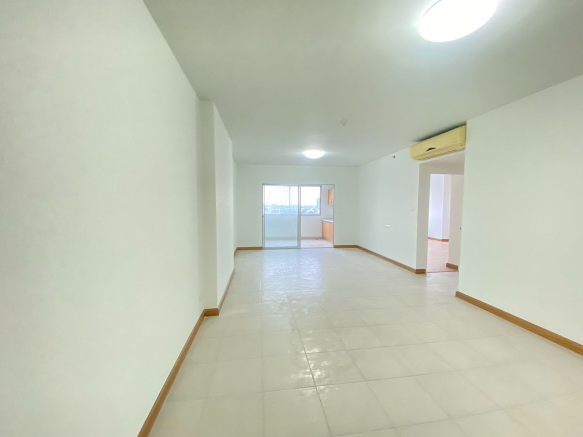 For SaleCondoKasetsart, Ratchayothin : 📌 Condo for sale, Supalai Park @ Kaset (Supalai Park Kaset Kaset) 🚇 Near BTS Kaset, BTS Senanikhom 🏫 Near Kasetsart University