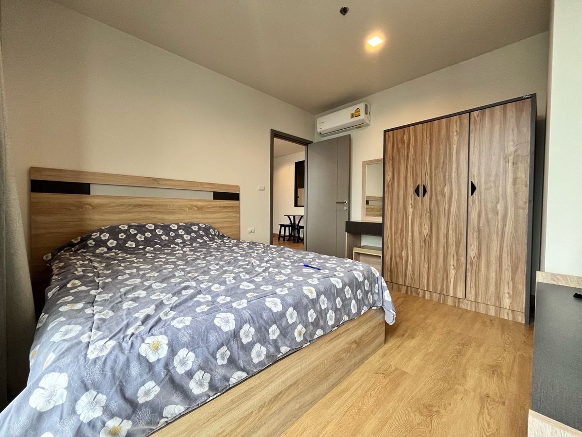 For RentCondoRama9, Petchburi, RCA : Urgent rent* The base garden rama9 *2 bedrooms, 1 bathrooms, no cracks **