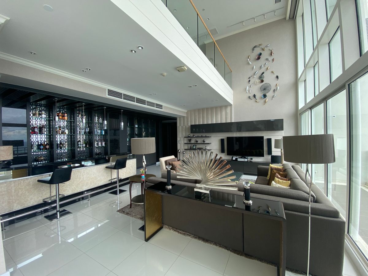 For SaleCondoPattaya, Bangsaen, Chonburi : Reflection Jomtien Beach Pattaya PH for sale