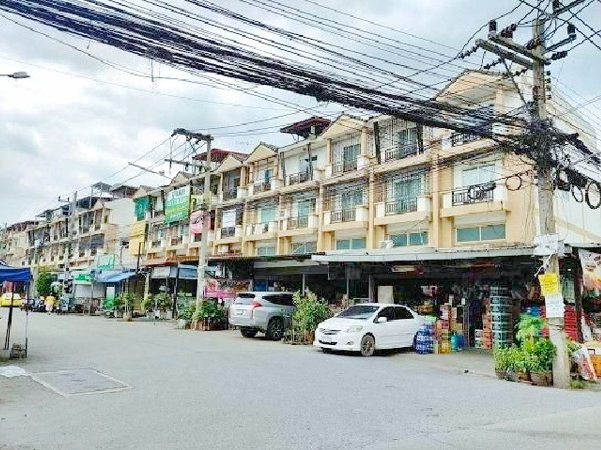 ให้เช่าอาคารพาณิชย์ปทุมธานี รังสิต ธรรมศาสตร์ : ตลาดชัชวาล คลอง 7 3.5 กม. ให้เช่าอาคารพาณิชย์ 3.5 ชั้น 25ตร.วา.315ตร.ม.รร.เปรมฤทัย ลำลูกกา 3.4 กม. 2นอน รพ.CGH ลำลูกกา 600ม. 3 น้ำ