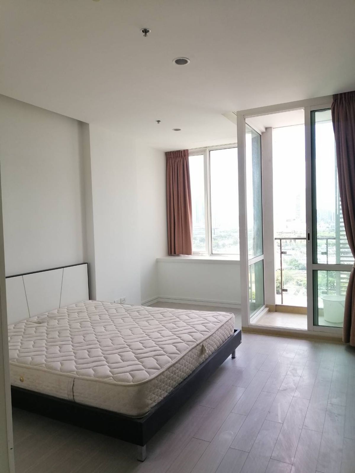 For RentCondoRama9, Petchburi, RCA : Rent 1 bedroom, 1 bathroom, TC Green Rama 9 TC Green Rama 9