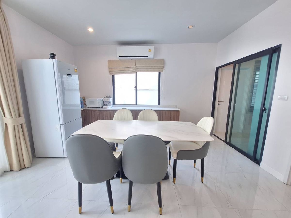 ขายบางนา แบริ่ง ลาซาล : ✨ขายด่วน! บ้านใหม่สไตล์ Minimal สวยมาก พร้อมอยู่ COMO Bianca Bangna ใกล้เมกะบางนา✨