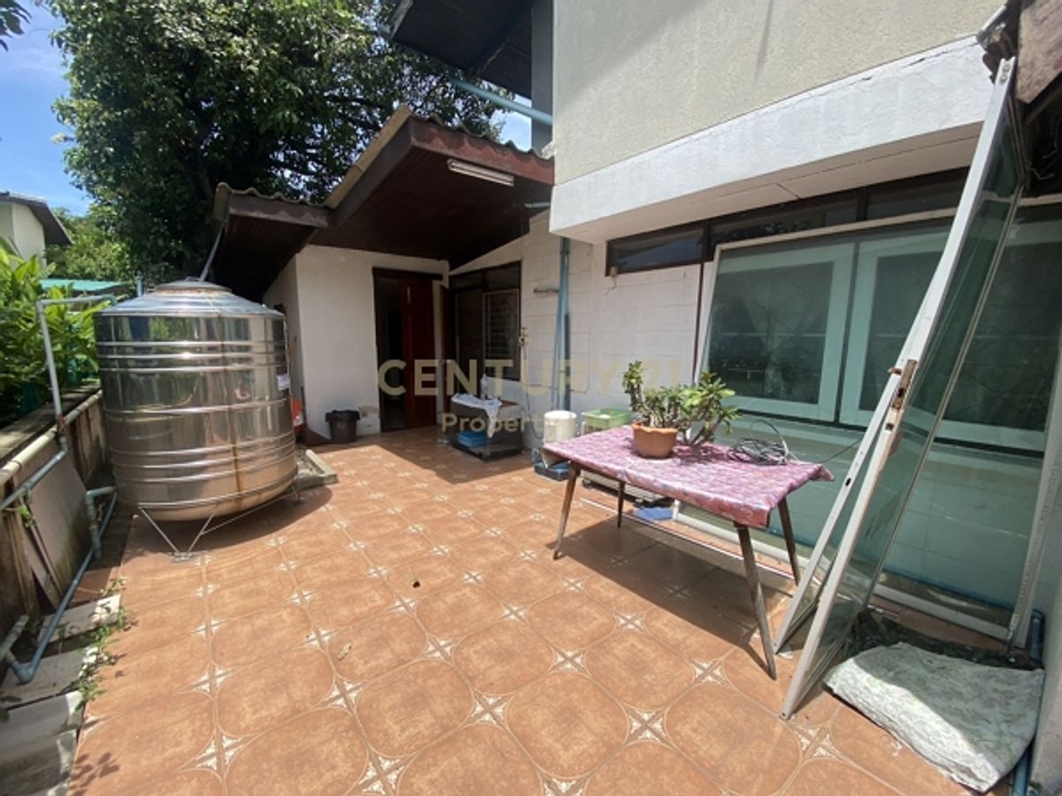 For SaleHousePattanakan, Srinakarin : Announcement for sale of a two-storey house, Rama 9 Soi 41, 250 sq m. The rest will be private. No.59-HH-68026