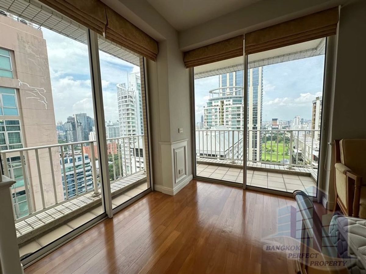 ขายคอนโดวิทยุ ชิดลม หลังสวน : 2 ห้องนอนที่ Langsuan Ville เพื่อขาย