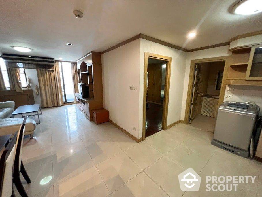 ขายคอนโดสุขุมวิท อโศก ทองหล่อ : คอนโด 1-ห้องนอน ที่ ศุภาลัย เพลส สุขุมวิท 39 ใกล้ BTS พร้อมพงษ์