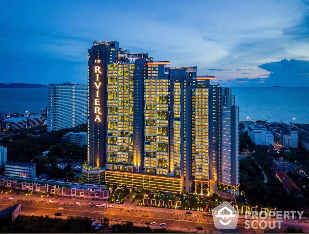 For SaleCondoPattaya, Bangsaen, Chonburi : 1-BR Condo at The Riviera Jomtien close to Jomtien Beach