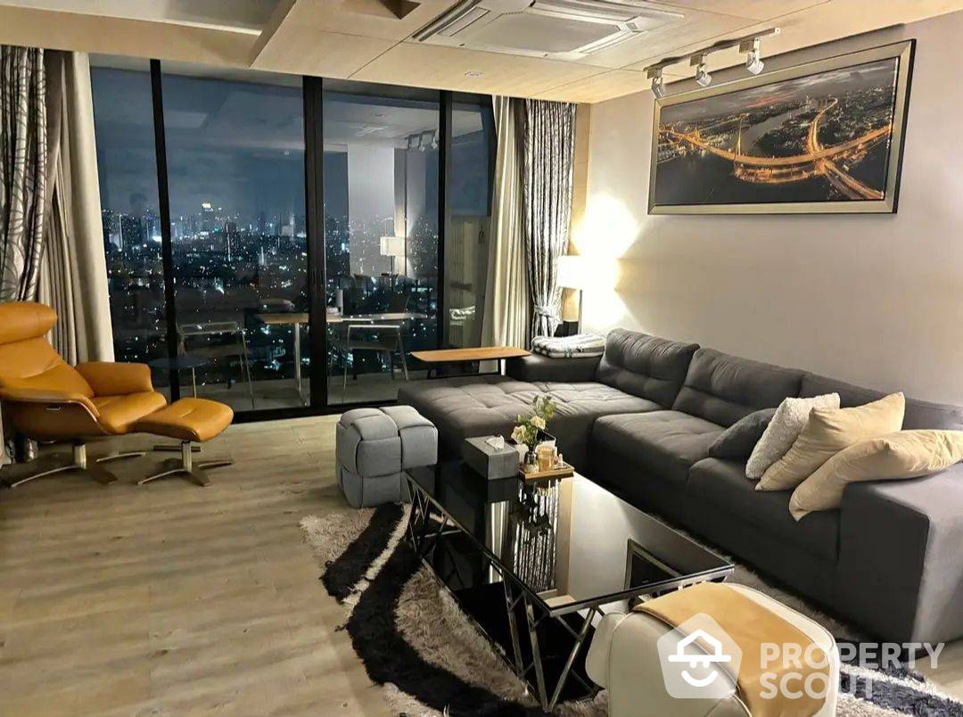 ขายคอนโดลาดพร้าว เซ็นทรัลลาดพร้าว : คอนโด 2-ห้องนอน ที่ ดิ อิสสระ ลาดพร้าว ใกล้ MRT ลาดพร้าว