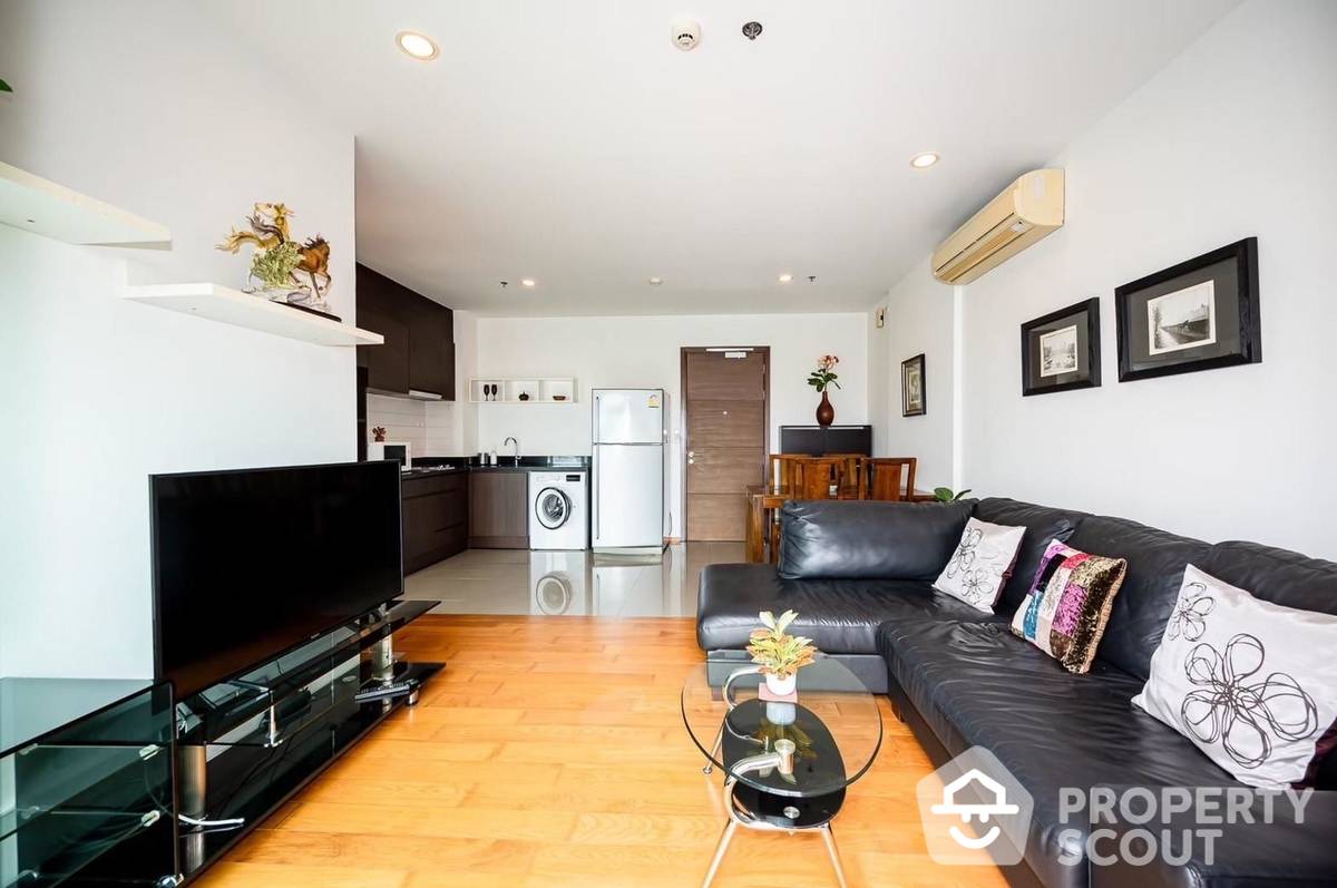 For SaleCondoAri,Anusaowaree : 2-BR Condo at The Vertical Aree near BTS Ari