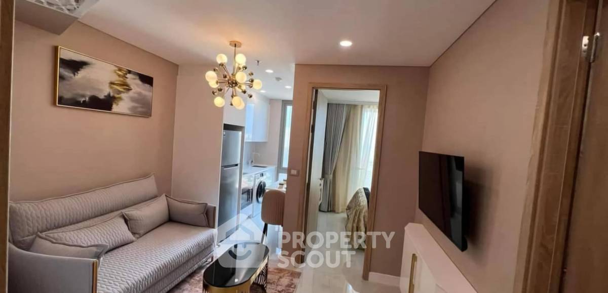 For SaleCondoPattaya, Bangsaen, Chonburi : 1-BR Condo at Copacabana Beach Jomtien close to Jomtien Beach