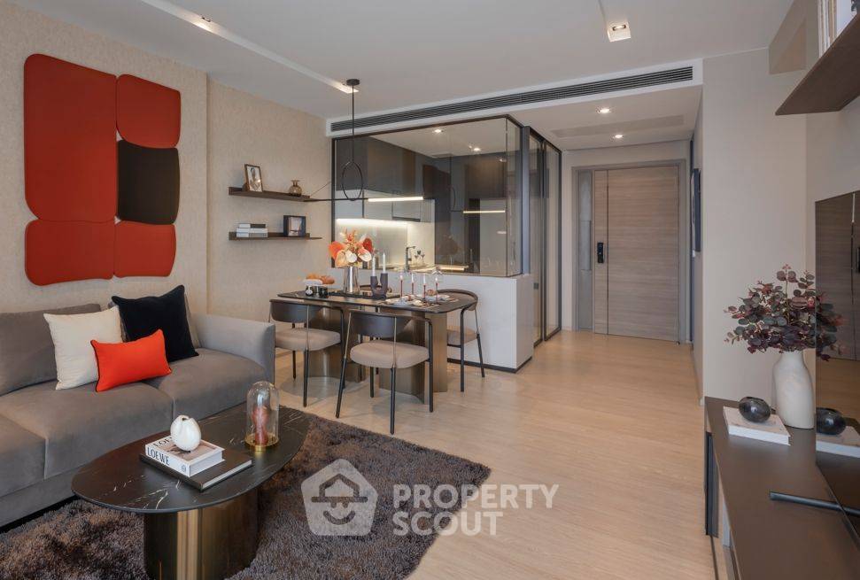 For SaleCondoSukhumvit, Asoke, Thonglor : 2-BR Condo at The Room Sukhumvit 38 near BTS Ekkamai