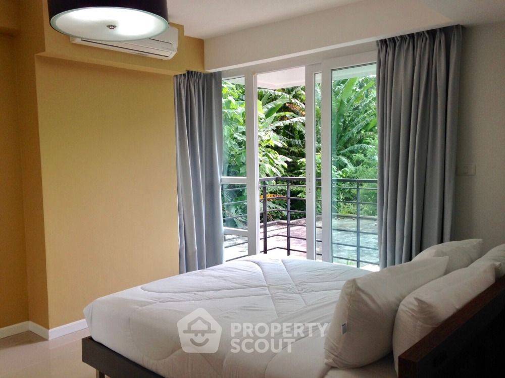For SaleCondoPhuket : 1-BR Condo at The Royal Place Condominium close to Kathu