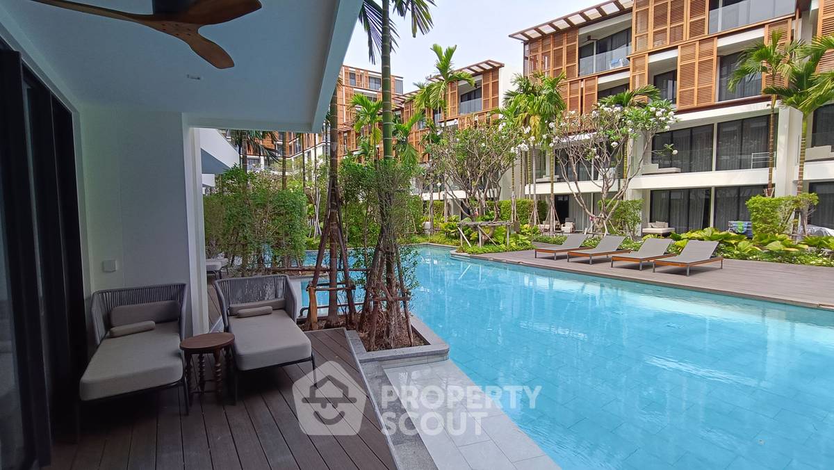 For SaleCondoHuahin, Prachuap Khiri Khan, Pran Buri : 3-BR Condo at InterContinental Residences Hua Hin close to Hua Hin Market Village