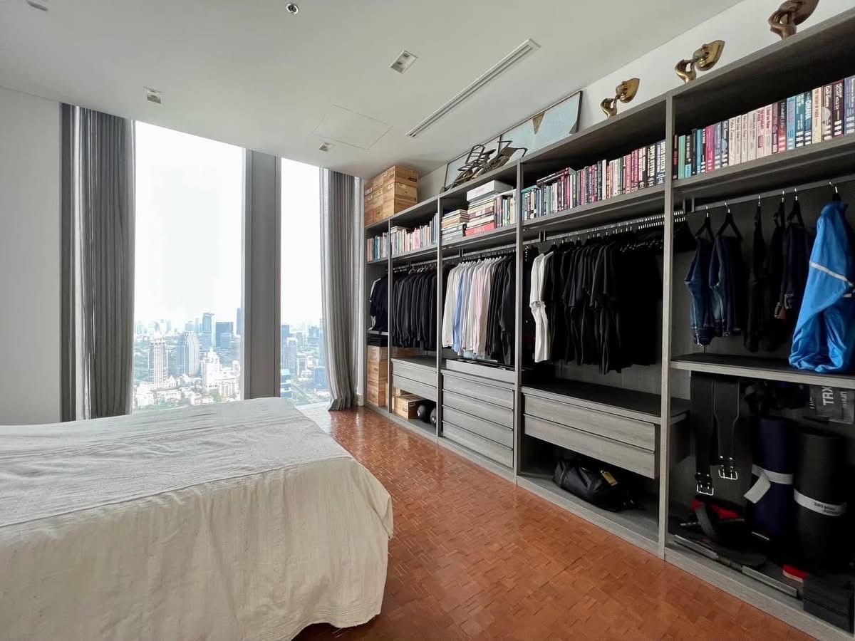 คอนโดสาทร นราธิวาส : 👀 สำรวจแบบ 3D - ห้องชุดลักซ์ชัวรี่ 3 ห้องนอน ขนาด 408 ตร.ม. บนชั้น 57 – The Ritz-Carlton Bangkok