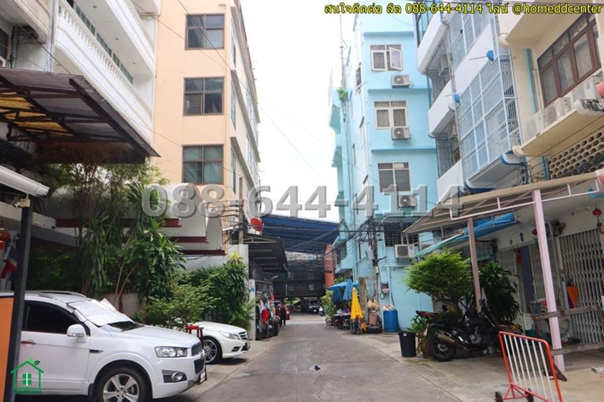 ขายอาคารพาณิชย์สีลม ศาลาแดง บางรัก : ขายอาคารพาณิชย์ ตึกแถว ตรงข้ามเซ็นทรัล บางรัก ทำเลทอง สีลม เจริญกรุง ซอยเจริญเวียง ใกล้ BTS สะพานตากสิน