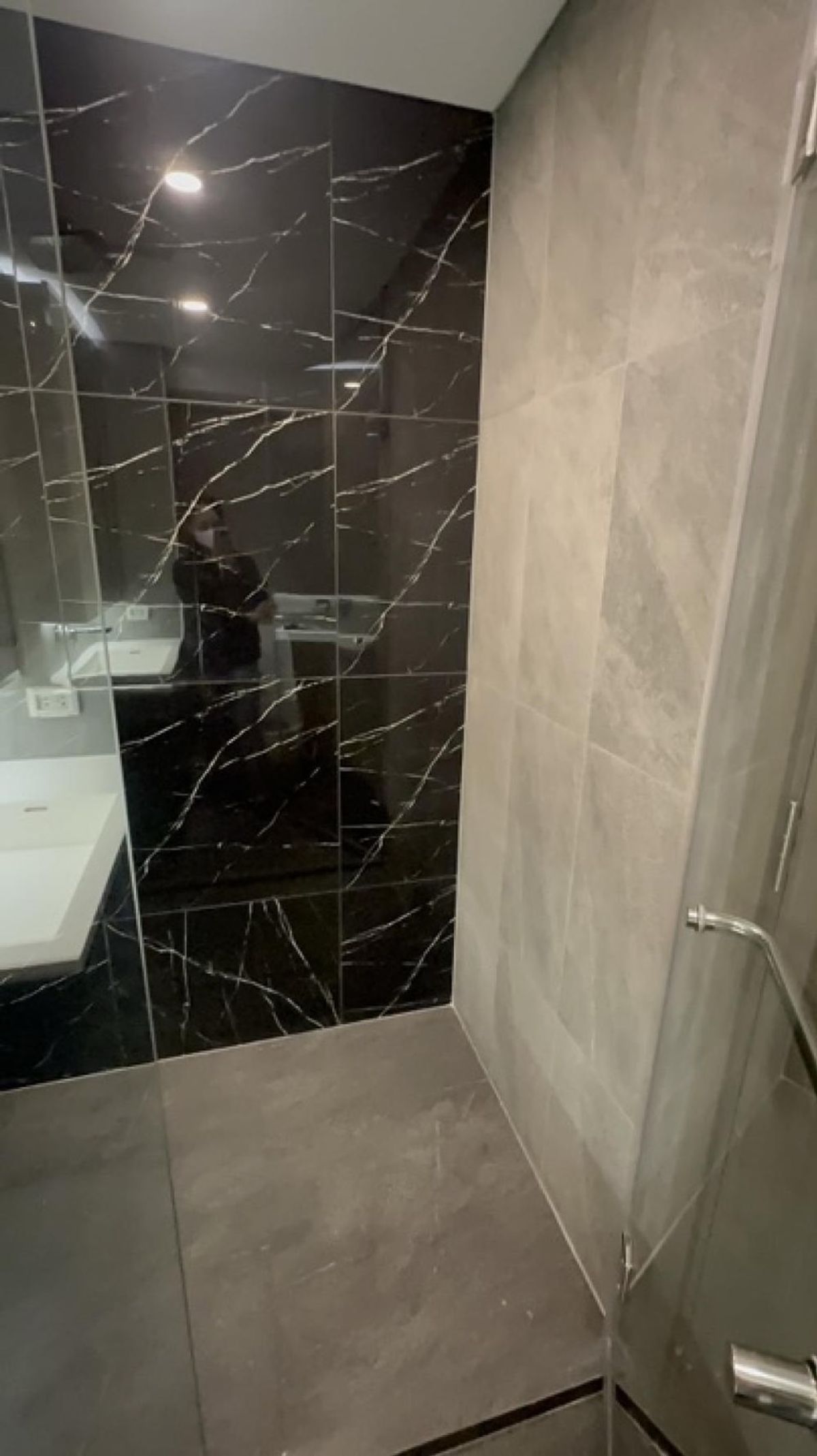 ขายคอนโดพระราม 9 เพชรบุรีตัดใหม่ RCA : Landmark @MRTA Station (Siamese Rama 9) 