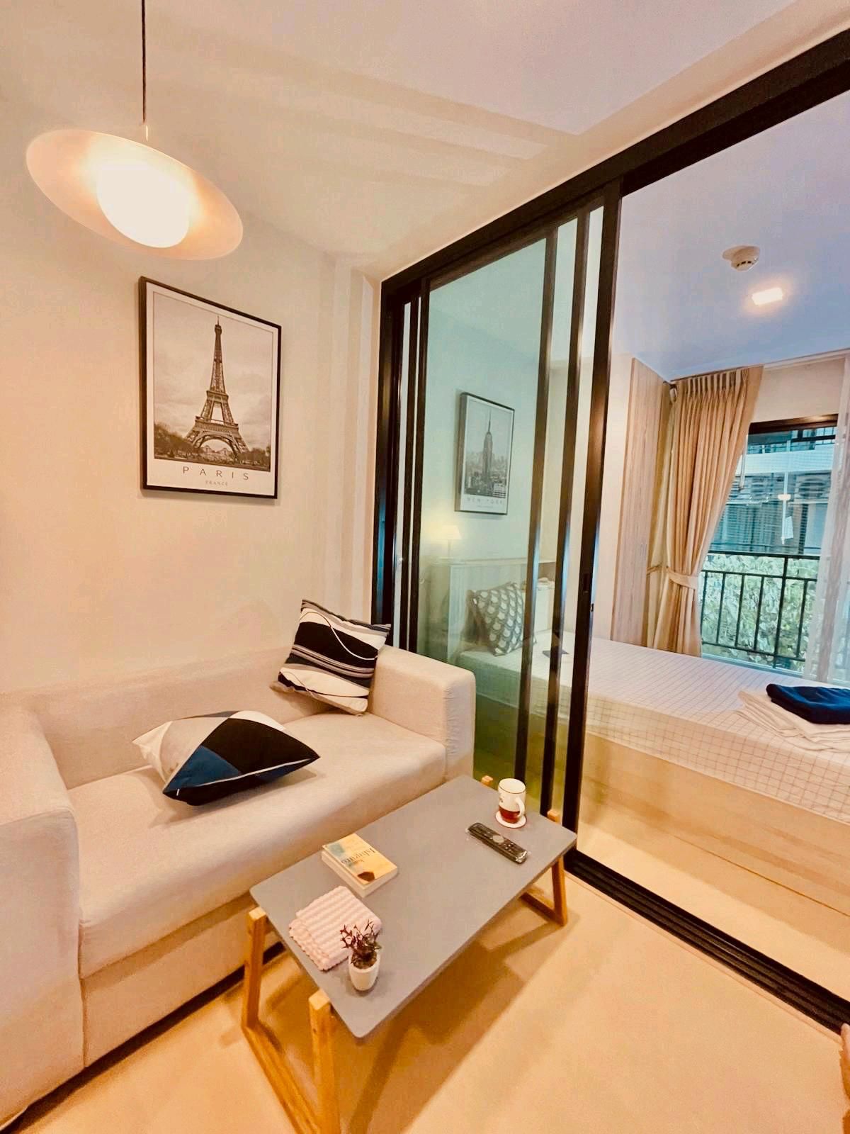 For RentCondoSamut Prakan,Samrong : Newly renovated Studio room, fully furnished, ready to move in