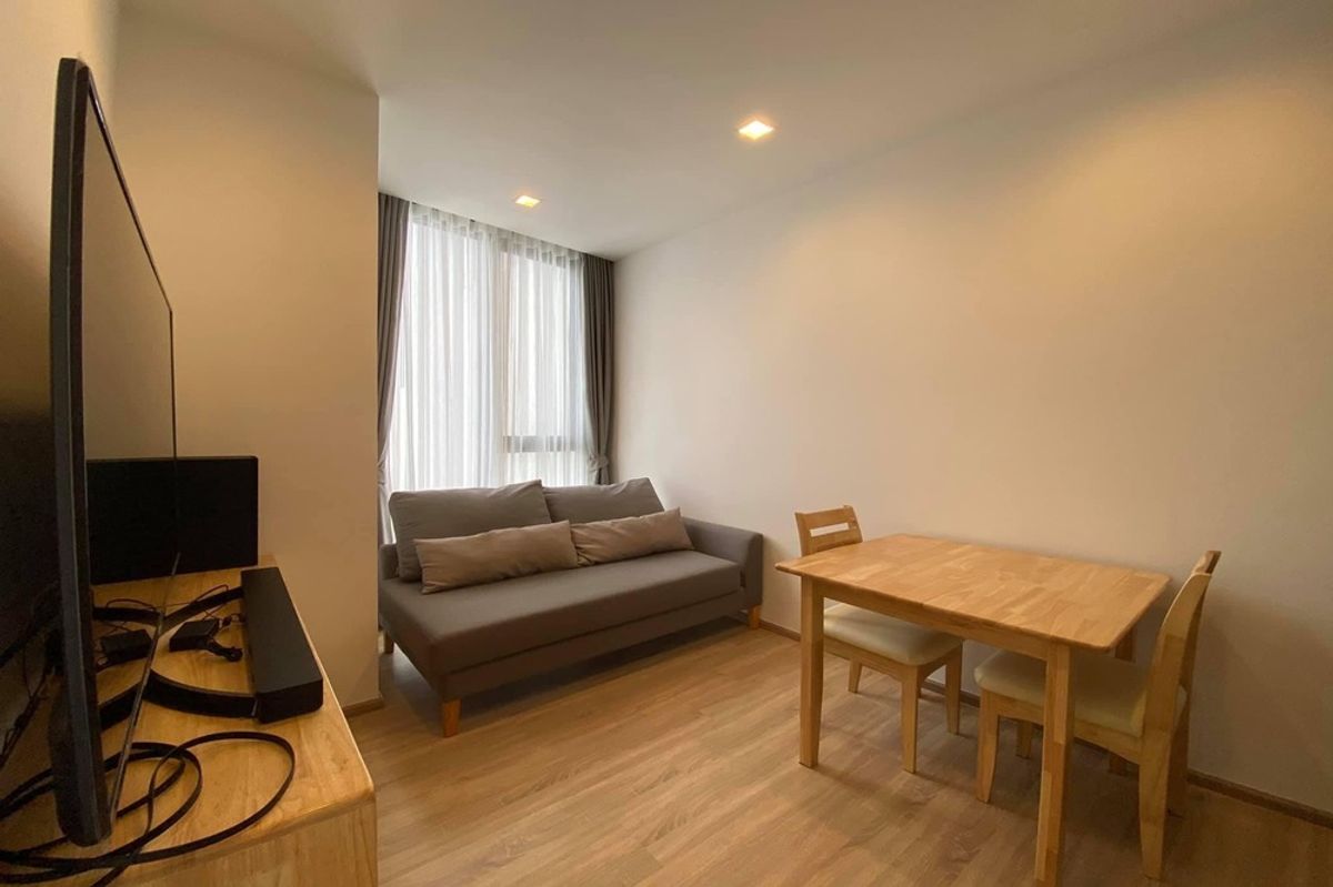 ขายคอนโดสะพานควาย จตุจักร : 🔥 ขายพร้อมผู้เช่า !!🔥 Code C20230300013.......The Line Phahon - Pradipat, 1 ห้องนอน, 1 ห้องน้ำ, ชั้นสูง 30++, แต่งครบ, ราคาพิเศษ!!📣📣