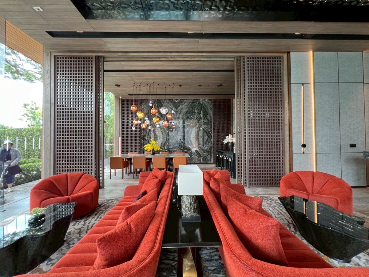 ขายบ้านพัฒนาการ ศรีนครินทร์ : 🏡 ขายบ้านหรู SIRANINN Residences พัฒนาการ 32 – บ้านเดี่ยว 2 ชั้น สไตล์โมเดิร์นลักชัวรี่ บนทำเลพรีเมียม