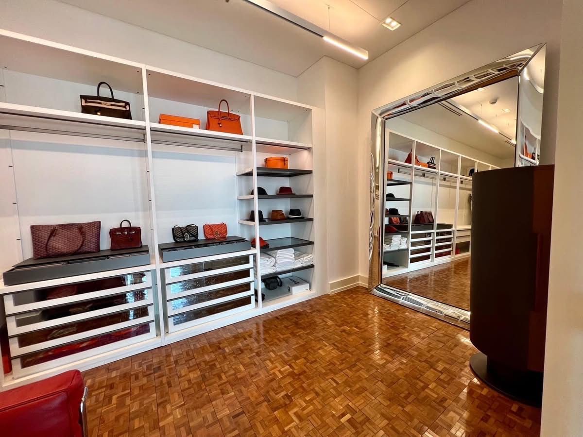 คอนโดสาทร นราธิวาส : 👀 สำรวจแบบ 3D - ห้องชุดลักซ์ชัวรี่ 3 ห้องนอน ขนาด 408 ตร.ม. บนชั้น 57 – The Ritz-Carlton Bangkok