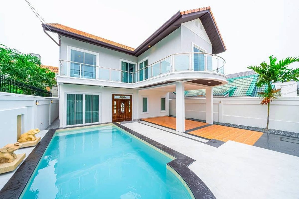 ขายบ้านพัทยา บางแสน ชลบุรี สัตหีบ : หมู่บ้านสุขสบาย วิลล่า