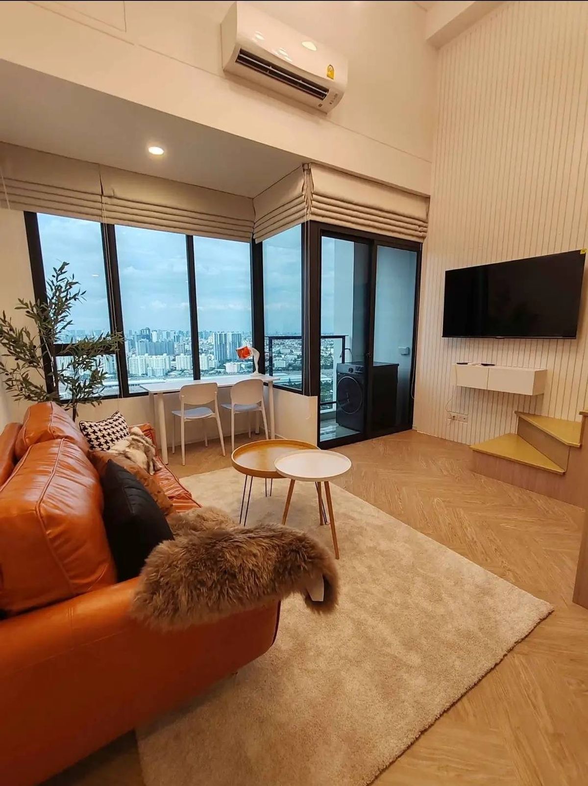 For RentCondoRama9, Petchburi, RCA : 💥CP-8039💥Landmark @ MRTA Station 👉Line : @accessliving