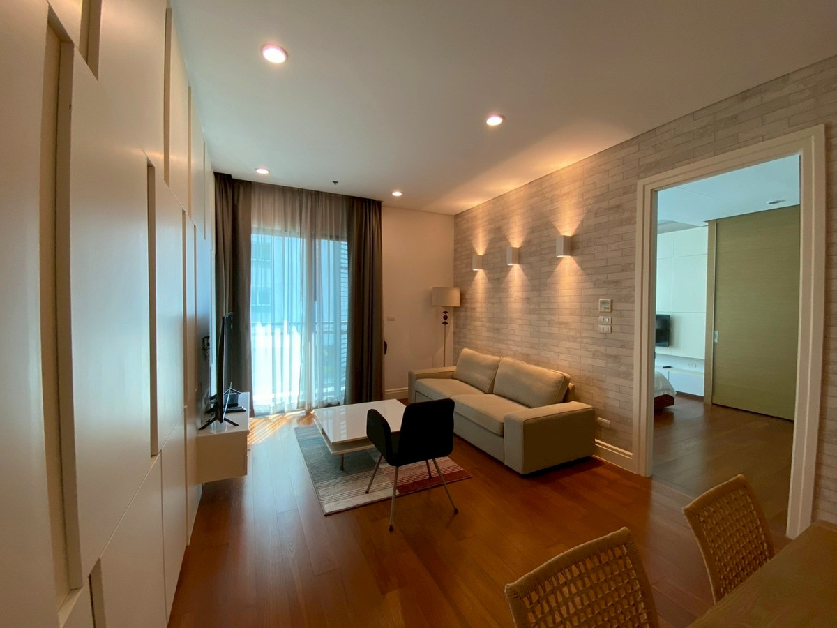 ขายคอนโดสุขุมวิท อโศก ทองหล่อ : ✨ GT16042 |  คอนโด Bright Sukhumvit 24 เดินทางสะดวก ใกล้รถไฟฟ้าบีทีเอส มีรถรับส่ง ห้องสวย พร้อมทั้งขายและให้เช่า สนใจติดต่อได้เลย!!