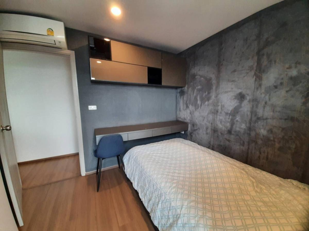 ให้เช่าคอนโดรัชดา ห้วยขวาง : 🔥ให้เช่าด่วน🔥ไอดีโอรัชดาสุทธิสาร ห้องกว้าง ใกล้สำนักงานและแหล่งเศรษฐกิจ เฟอร์นิเจอร์ครบพร้อมเข้าอยู่ 