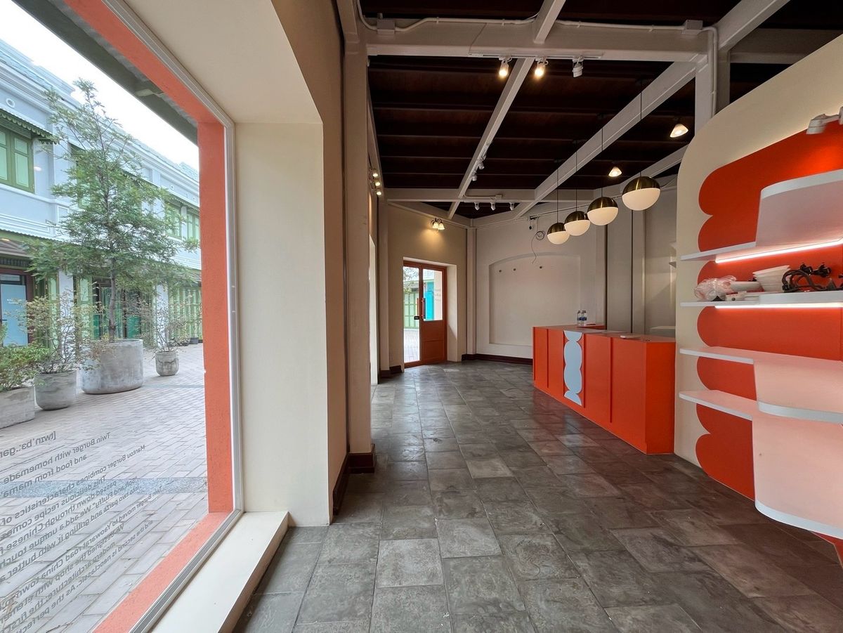 ให้เช่าอาคารพาณิชย์เยาวราช บางลำพู : ปล่อยเช่า อาคารพาณิชย์ 2 คูหา 3 ชั้น ย่าน เยาวราช - สำเพ็ง เขตเมืองเก่า ใกล้ รถไฟฟ้า MRT สามยอด 700 เมตร