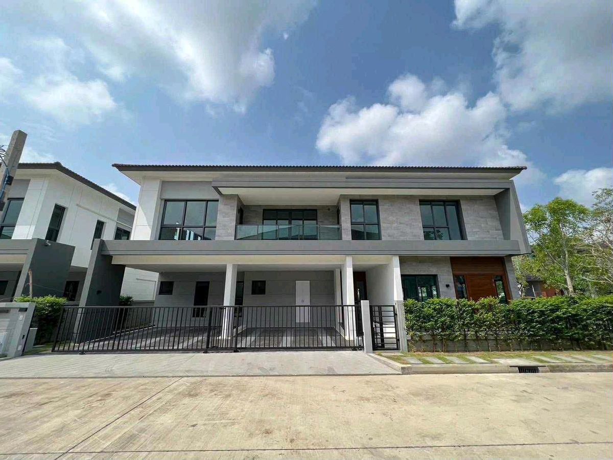 ให้เช่าบ้านบางนา แบริ่ง ลาซาล : The City Bangna  ให้เช่า บ้านเดี่ยว  ใกล้เมกาบางนา  
Luxury house for Rent near Mega Bangna