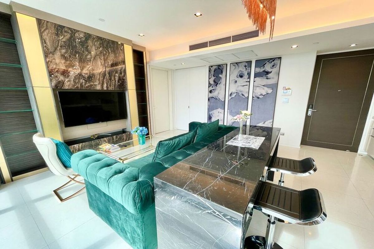 CondoSathorn, Narathiwat : 🔥 For Sale - Rent !!🔥 Code C20240800077..........The Bangkok Sathorn, 1 bedroom 1 bathroom, River View, high floor 35++, ready to move in, Special Deal!!📣📣