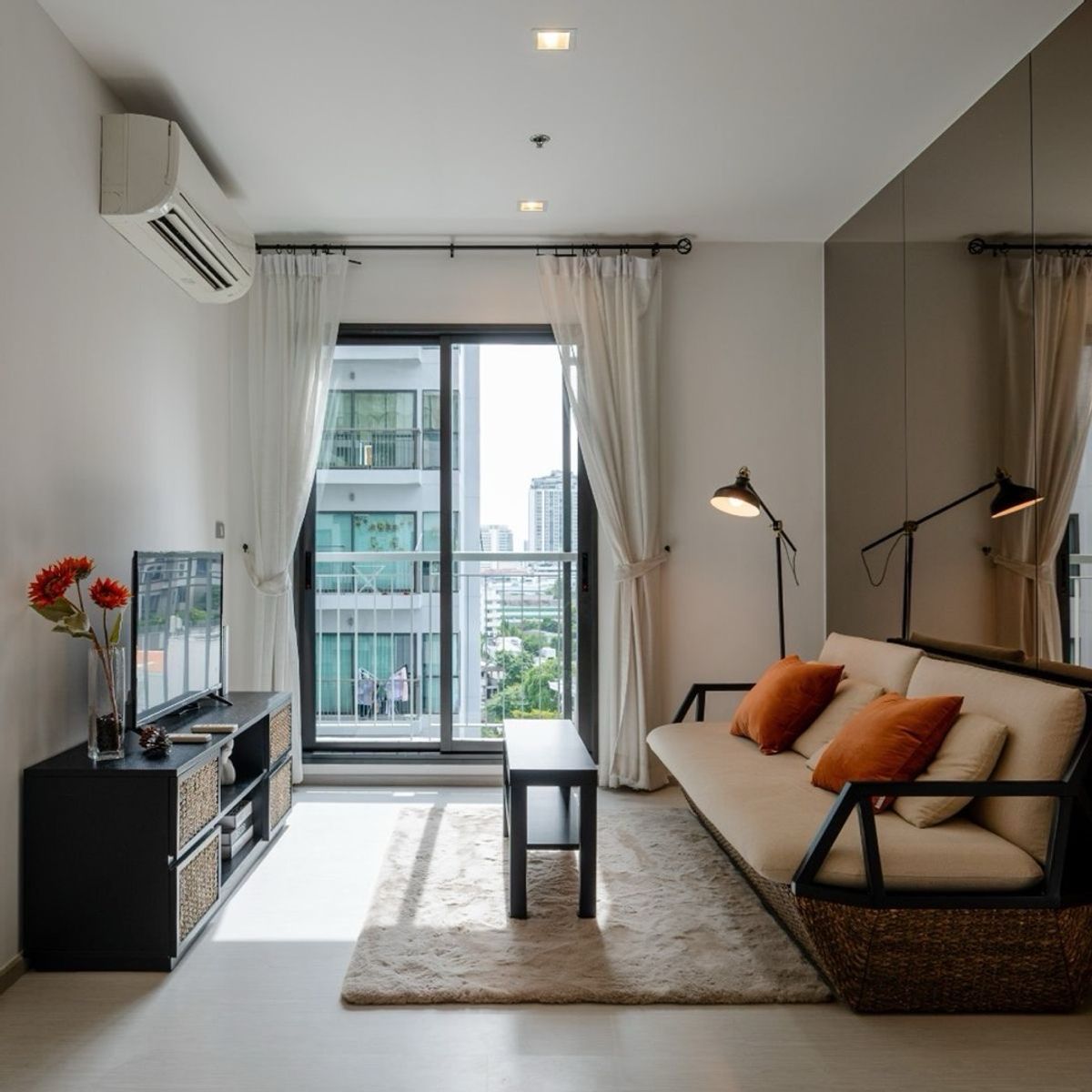 ขายคอนโดสุขุมวิท อโศก ทองหล่อ : 🔥Rhythm Sukhumvit 36–38 ราคาดีเกินคาด (2 ห้องนอน 2 ห้องน้ำ) เพียง 7.9 ล้านเท่านั้น 📲 095-9299924 (K.เบนซ์) 