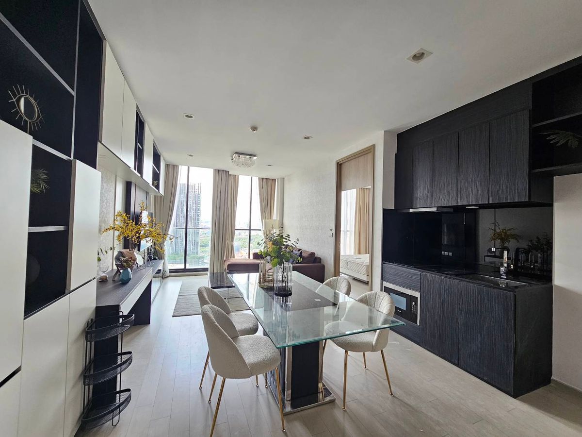 ขายคอนโดวิทยุ ชิดลม หลังสวน : A004 - Noble Ploenchit (โนเบิล เพลินจิต)