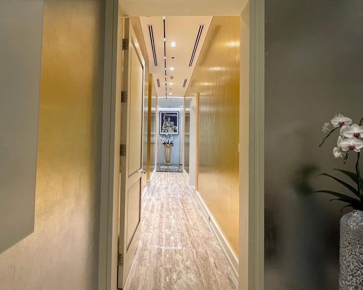 คอนโดสาทร นราธิวาส : 👀 สำรวจแบบ 3D - ห้องชุดลักซ์ชัวรี่ 3 ห้องนอน ขนาด 408 ตร.ม. บนชั้น 57 – The Ritz-Carlton Bangkok