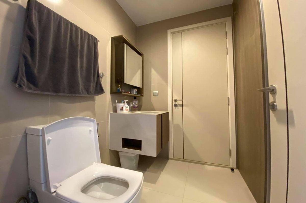 ขายคอนโดสะพานควาย จตุจักร : 🔥 ขายพร้อมผู้เช่า !!🔥 Code C20230300013.......The Line Phahon - Pradipat, 1 ห้องนอน, 1 ห้องน้ำ, ชั้นสูง 30++, แต่งครบ, ราคาพิเศษ!!📣📣