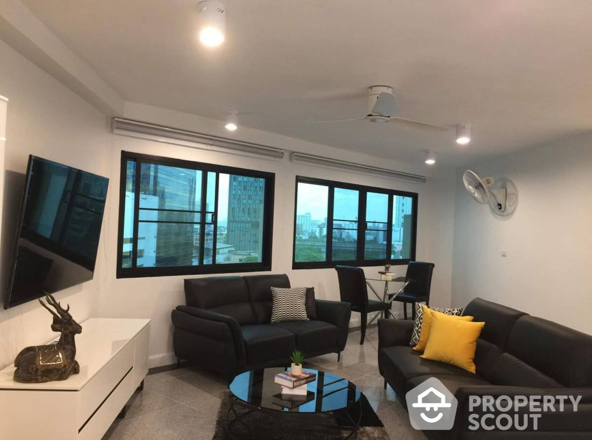 For RentCondoSukhumvit, Asoke, Thonglor : 2-BR Condo at Beverly Tower near ARL Makkasan