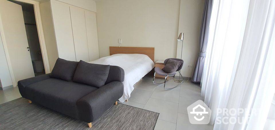 For RentCondoPattaya, Bangsaen, Chonburi : 1-BR Condo at Zire Wongamat close to Wong Amat