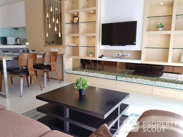 ให้เช่าคอนโดวิทยุ ชิดลม หลังสวน : คอนโด 2-ห้องนอน ที่ คิว หลังสวน ใกล้ BTS ราชดำริ