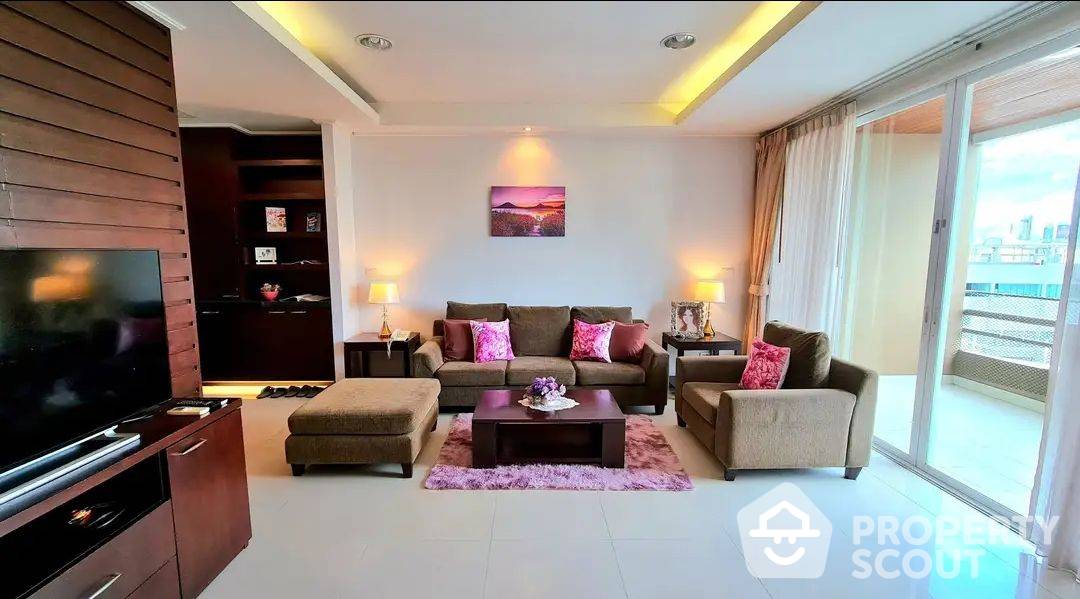 For RentCondoSukhumvit, Asoke, Thonglor : 2-BR Serviced Apt. near BTS Phrom Phong