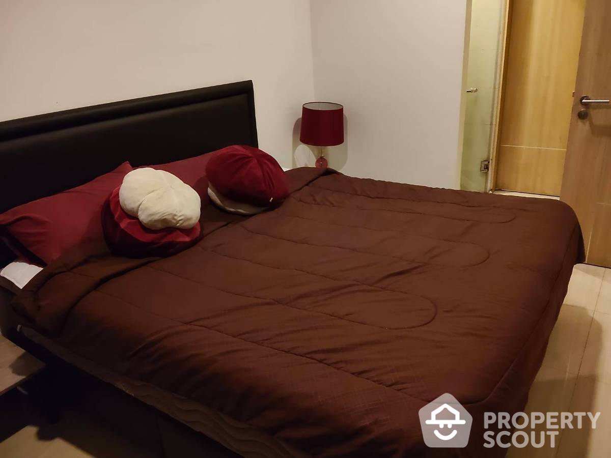 For RentCondoPattaya, Bangsaen, Chonburi : 1-BR Condo at The Riviera Jomtien close to Jomtien Beach