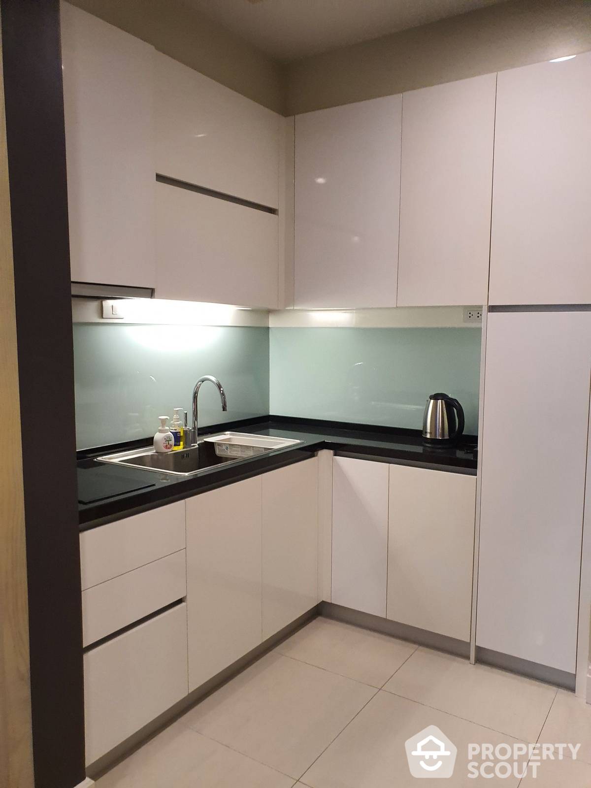 For RentCondoSukhumvit, Asoke, Thonglor : 1-BR Condo at Bright Sukhumvit 24 Condominium near BTS Phrom Phong