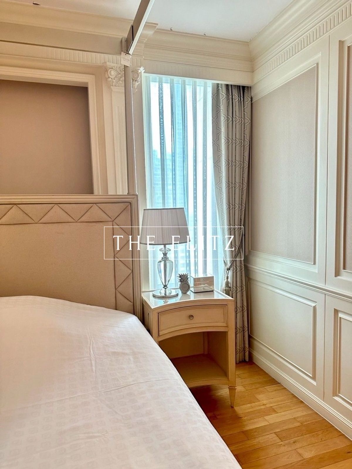 For SaleCondoSathorn, Narathiwat : ✨ Located in a condo but feel like a mansion in the sky, The Empire Place, a large room, full function ✔