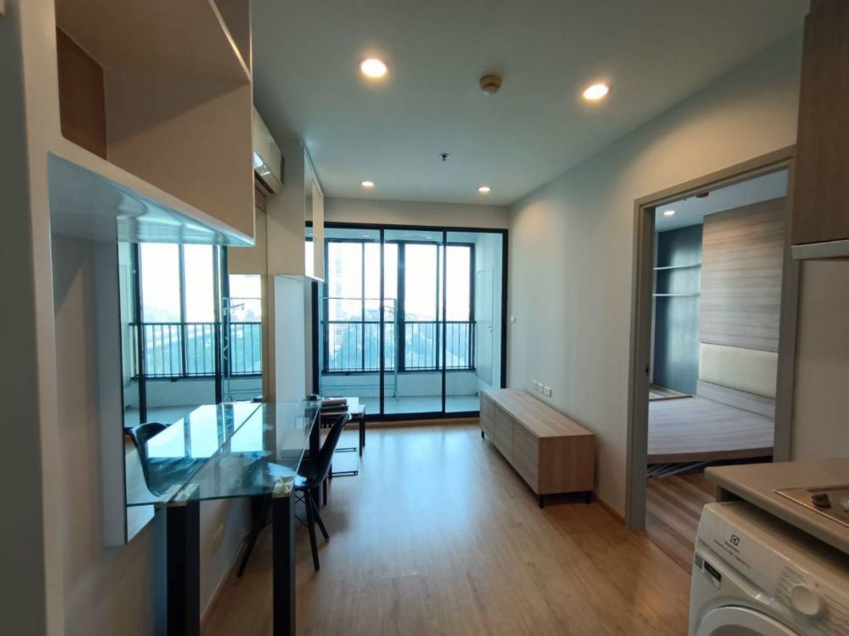 For SaleCondoThaphra, Talat Phlu, Wutthakat : Condo for sale IDEO Sathorn - Tha Phra, 8th floor, size 32 sqm. Near The Mall Tha Phra