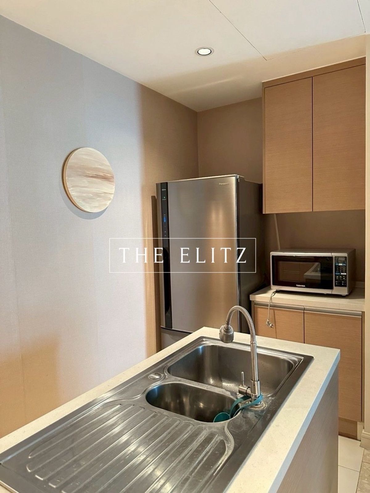 For SaleCondoSathorn, Narathiwat : ✨ Located in a condo but feel like a mansion in the sky, The Empire Place, a large room, full function ✔